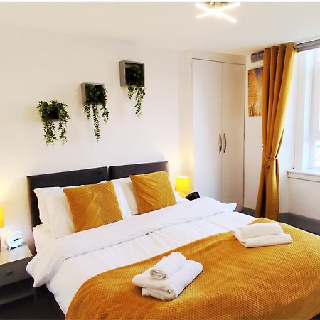 Dundee Football Stadium Apartment ภายนอก รูปภาพ